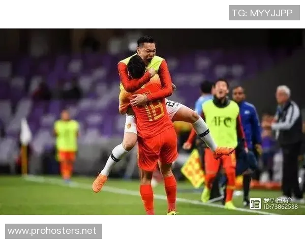 武汉足球队与上海足球队的速度较量赛后分析与复盘